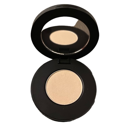 YOUNGBLOOD Mineral Cosmetics ‘Alabaster’ Pressed Eye Shadow - Picture 2 of 7